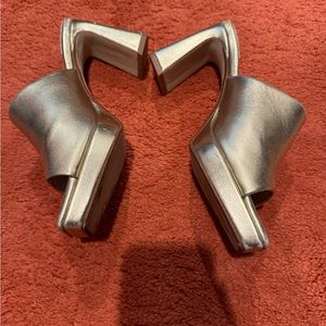 Gold Jeffrey Campbell mules